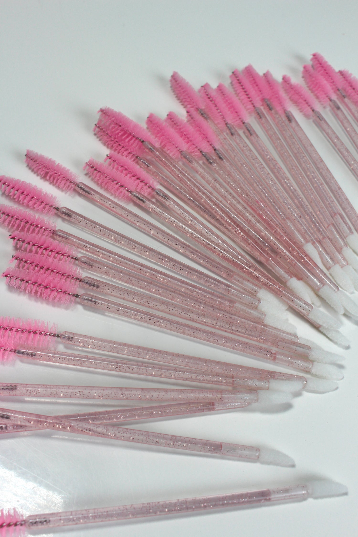 Lash spoolie + Lip Duo Wand 2 for $5 Lash spoolie + Lip Duo Wand 2 for $5