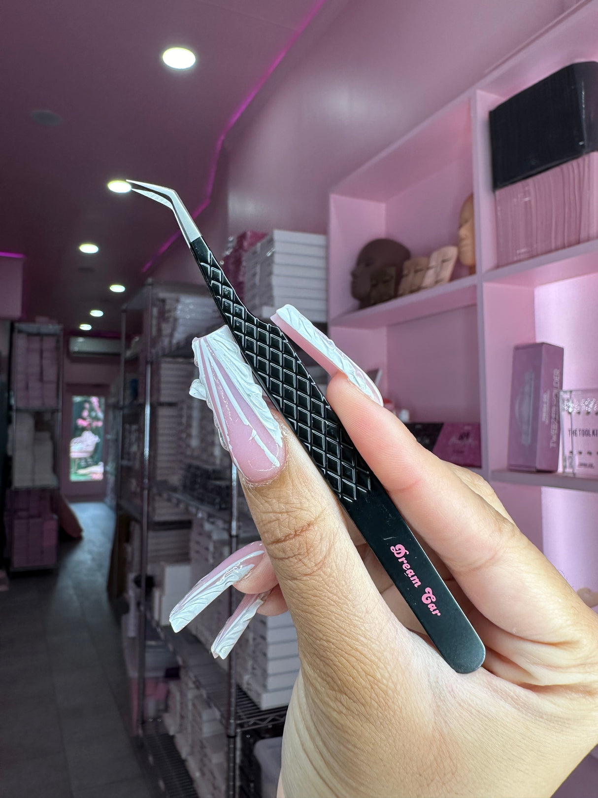 45° Fiber Tip Tweezer – Dream Life Collection Volume Tool | Trish Co 45° Fiber Tip Tweezer – Dream Life Collection Volume Tool | Trish Co
