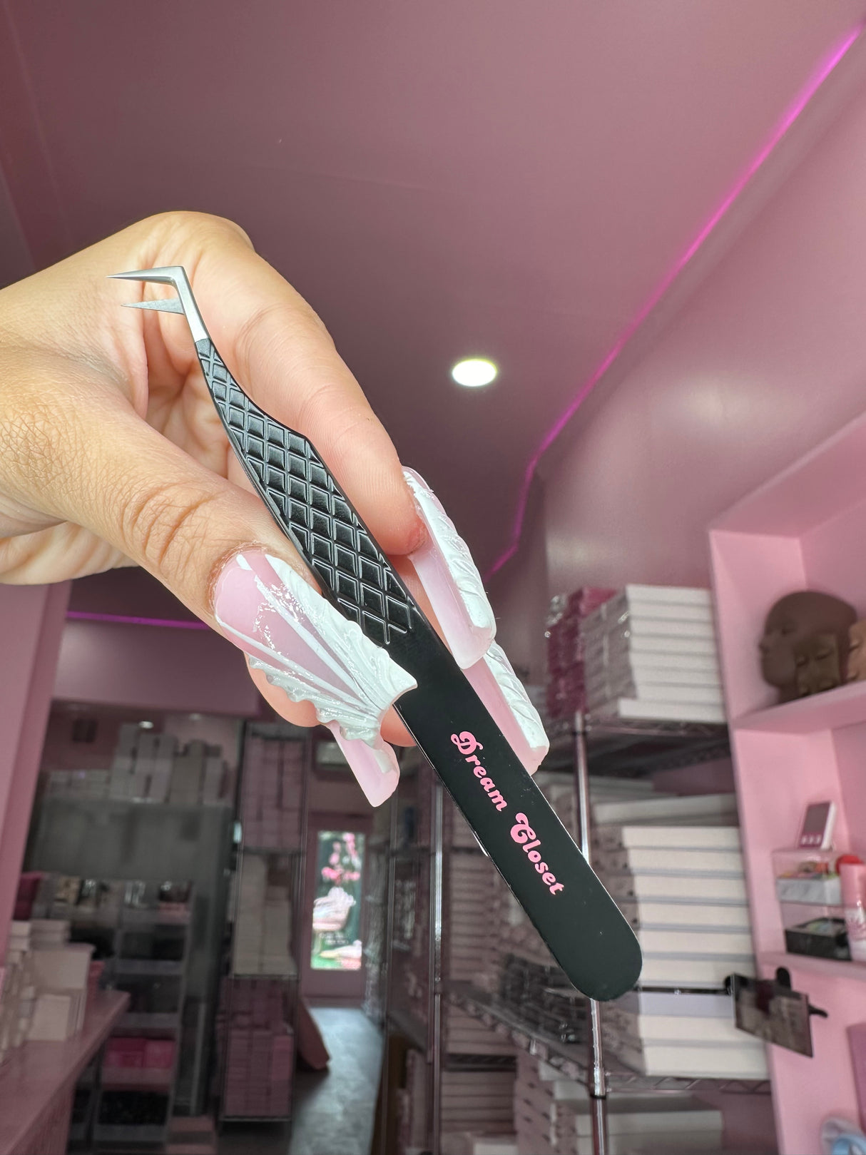 65° Fiber Tip Tweezer – Dream Life Collection Volume Tool | Trish Co 65° Fiber Tip Tweezer – Dream Life Collection Volume Tool | Trish Co