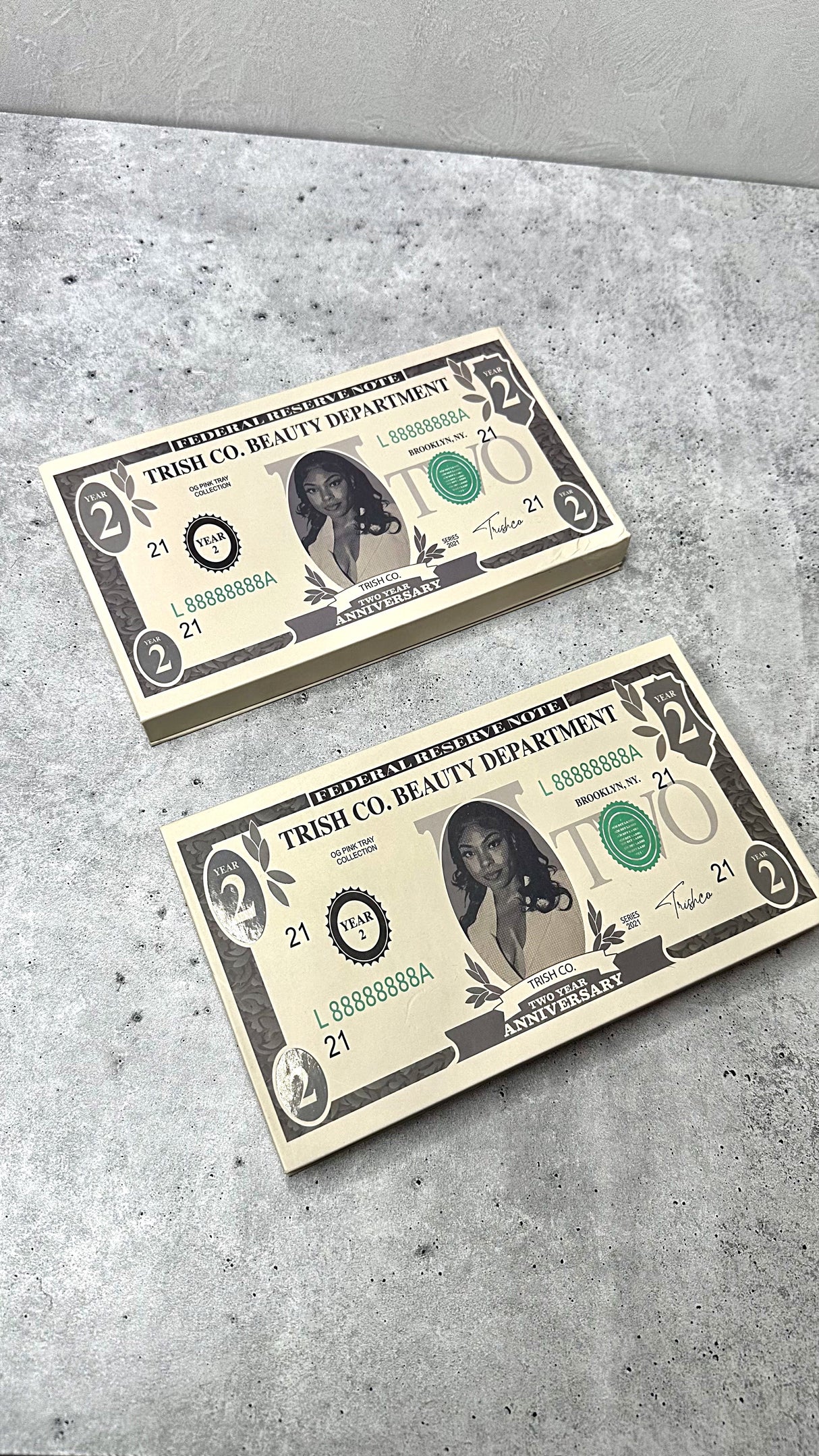 $2 Bill OG Anniversary Tray – D Curl .05 Easy Fan (60 Rows | 12–15mm / 16–20mm) $2 Bill OG Anniversary Tray – D Curl .05 Easy Fan (60 Rows | 12–15mm / 16–20mm)