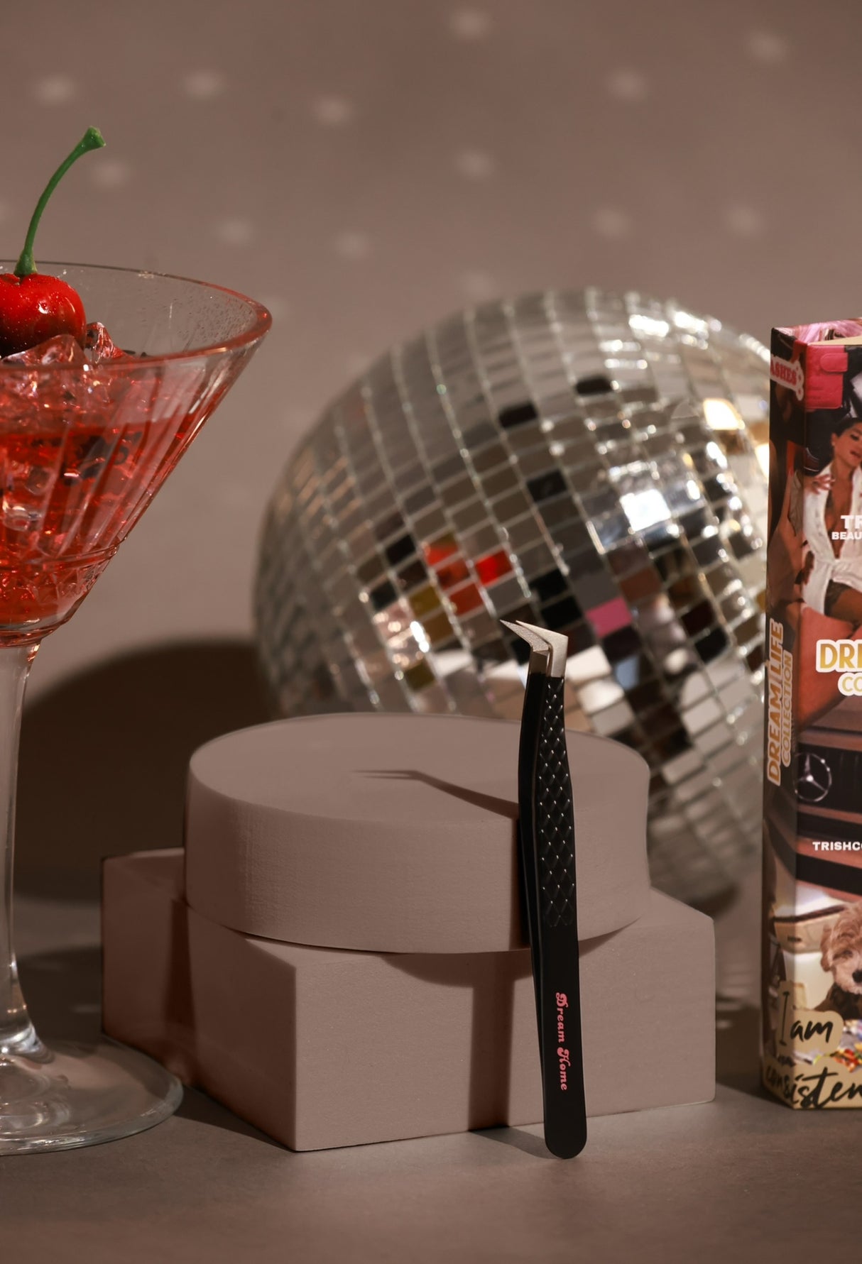 Dream Life 90° Boot Fiber Tip Tweezer – Volume & Mega Fan Tool | Trish Co Dream Life 90° Boot Fiber Tip Tweezer – Volume & Mega Fan Tool | Trish Co