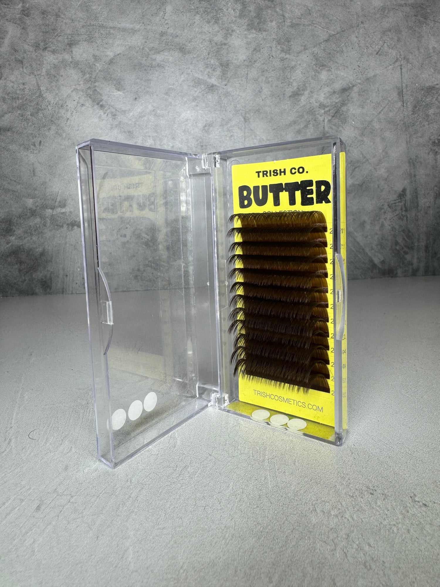 BUTTER Lash Tray – C Curl .05 Brown Color Lashes (Mixed 8–25mm) | Trish Co BUTTER Lash Tray – C Curl .05 Brown Color Lashes (Mixed 8–25mm) | Trish Co