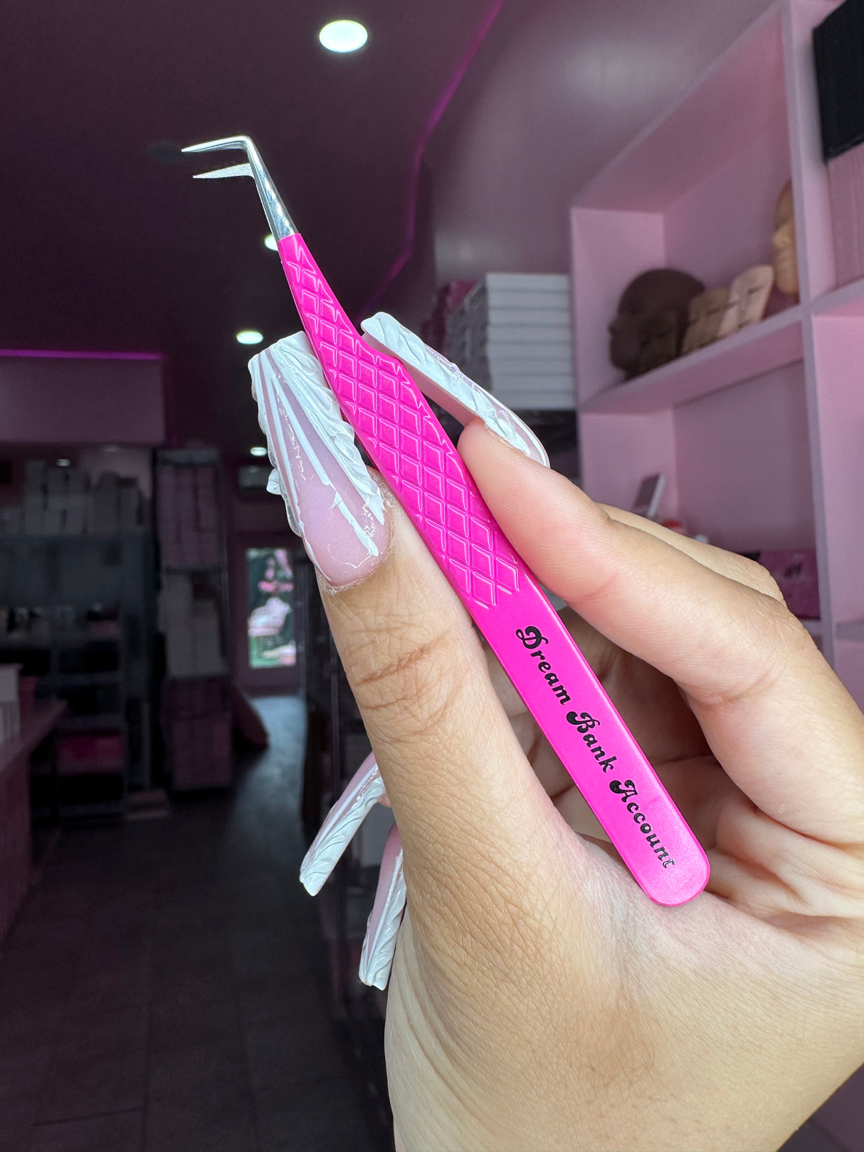 90° Fiber Tip Tweezer – Dream Life Collection Mega Volume Tool | Trish Co 90° Fiber Tip Tweezer – Dream Life Collection Mega Volume Tool | Trish Co