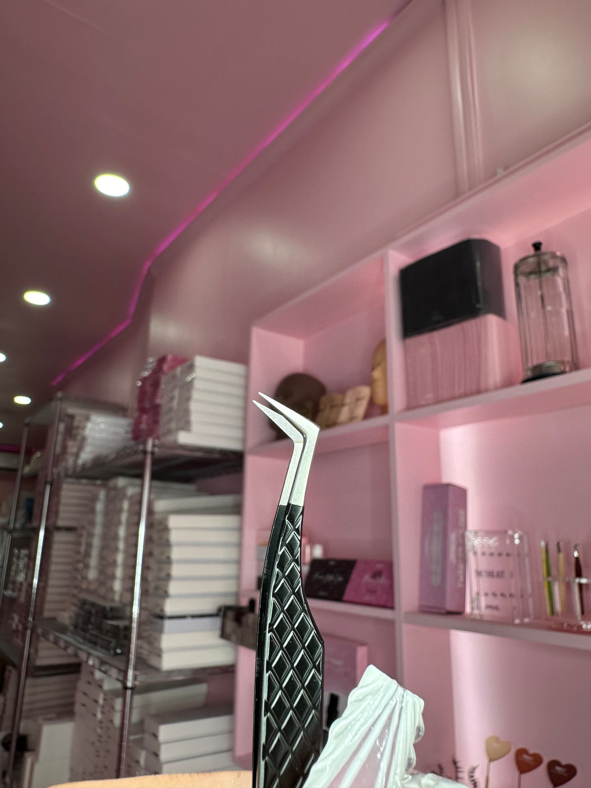 65° Fiber Tip Tweezer – Dream Life Collection Volume Tool | Trish Co 65° Fiber Tip Tweezer – Dream Life Collection Volume Tool | Trish Co