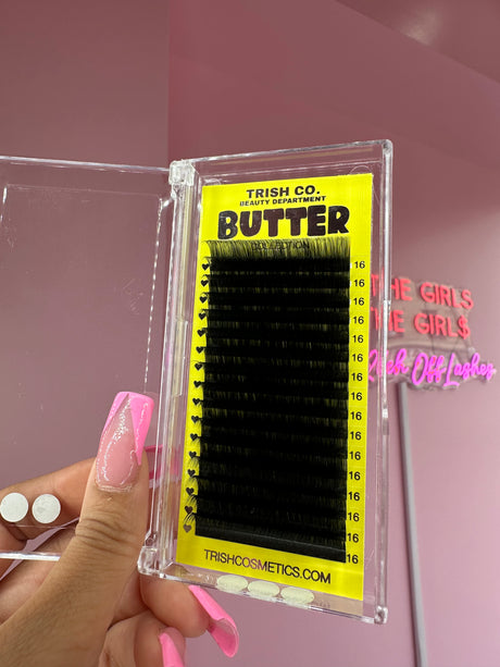 Trish Co Butter Lash Tray – 16 rows of soft .05 lashes for full, seamless lash extension sets Trish Co Butter Lash Tray – 16 rows of soft .05 lashes for full, seamless lash extension sets
