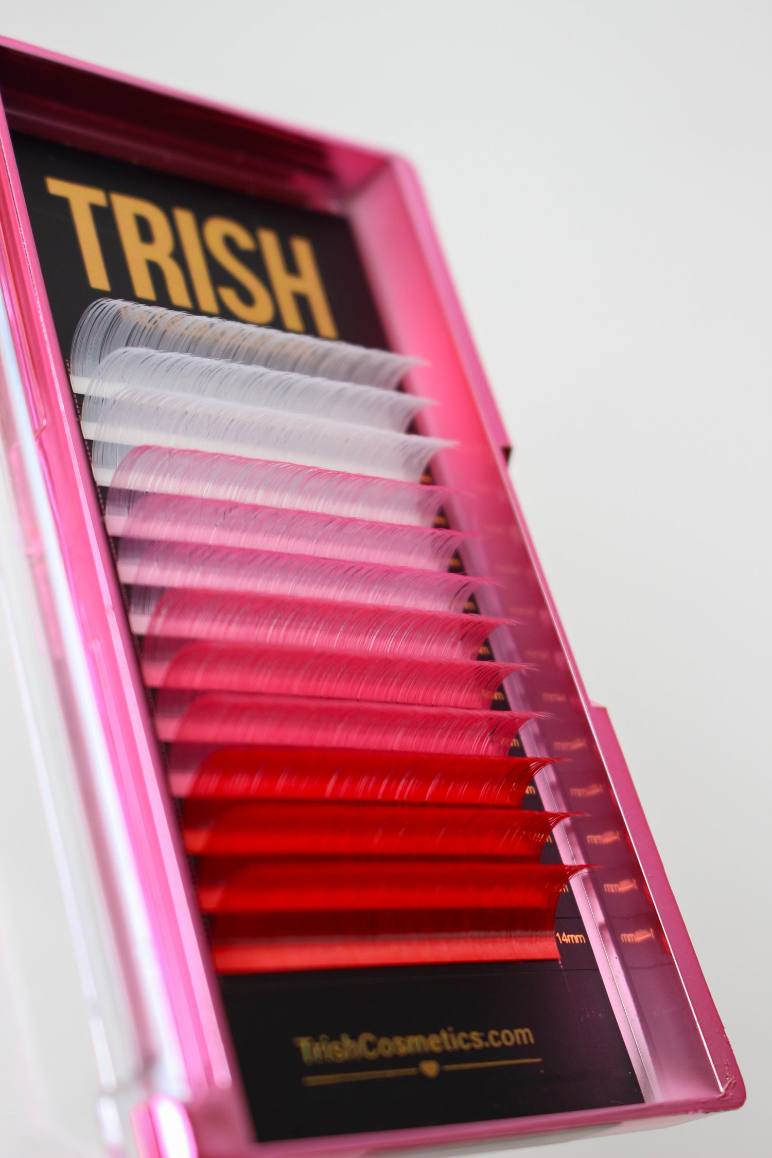 Pink Series Lash Tray – CC Curl .05 | 12 Rows | White, Pink & Red Lashes | 14–18mm | Trish Co Pink Series Lash Tray – CC Curl .05 | 12 Rows | White, Pink & Red Lashes | 14–18mm | Trish Co