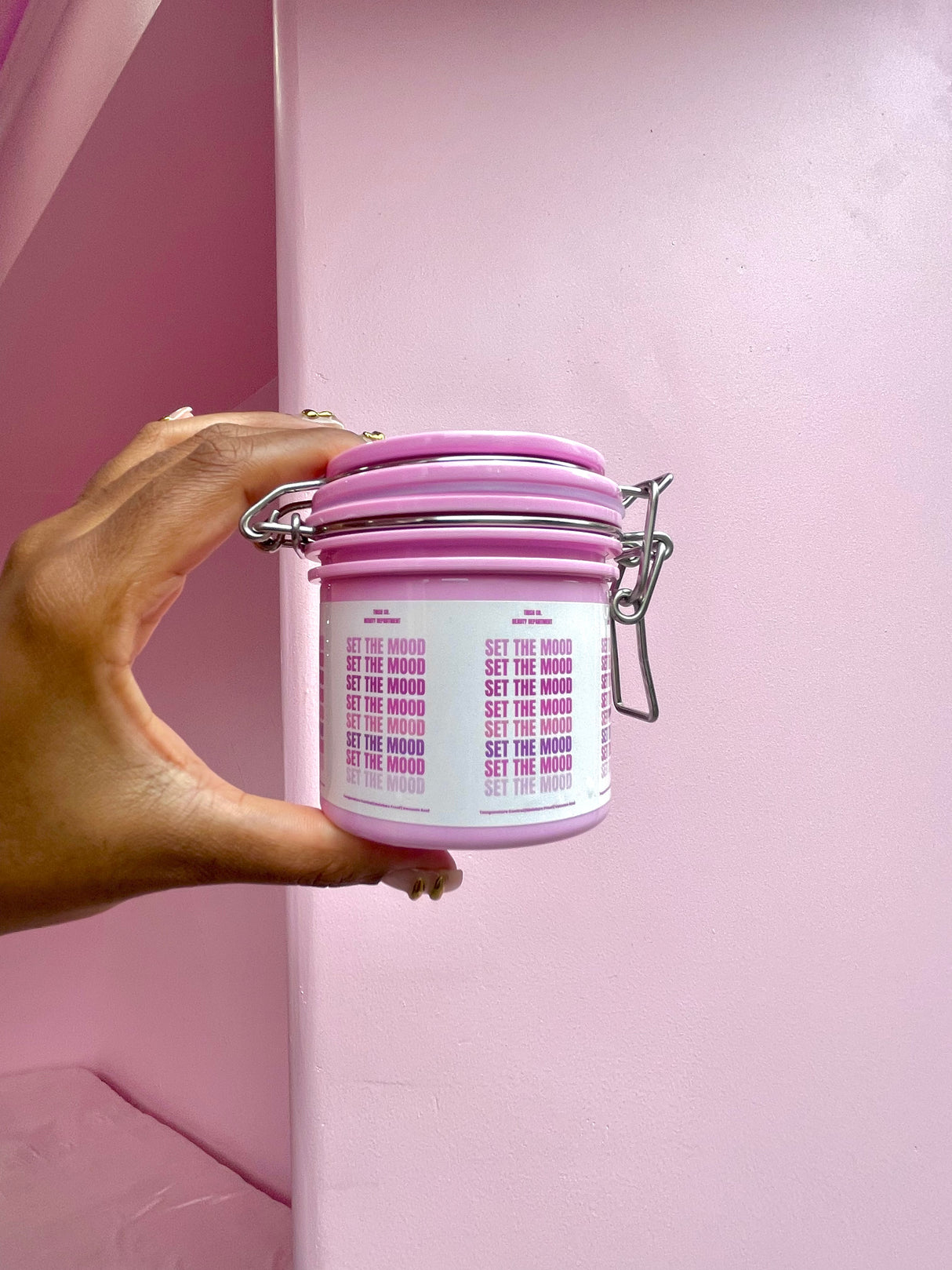 Pink lash glue vault – 3-slot storage with hygrometer for lash professionals Pink lash glue vault – 3-slot storage with hygrometer for lash professionals