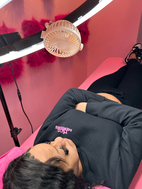 Ring Light Fan – High-Speed Flexible Leg Lash Fan | Trish Co Ring Light Fan – High-Speed Flexible Leg Lash Fan | Trish Co