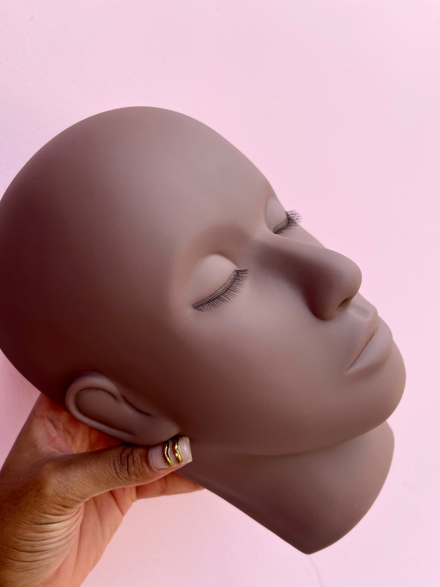 Realistic Lash Training Mannequin – Layered Lashes for Practice | Trish Co Realistic Lash Training Mannequin – Layered Lashes for Practice | Trish Co