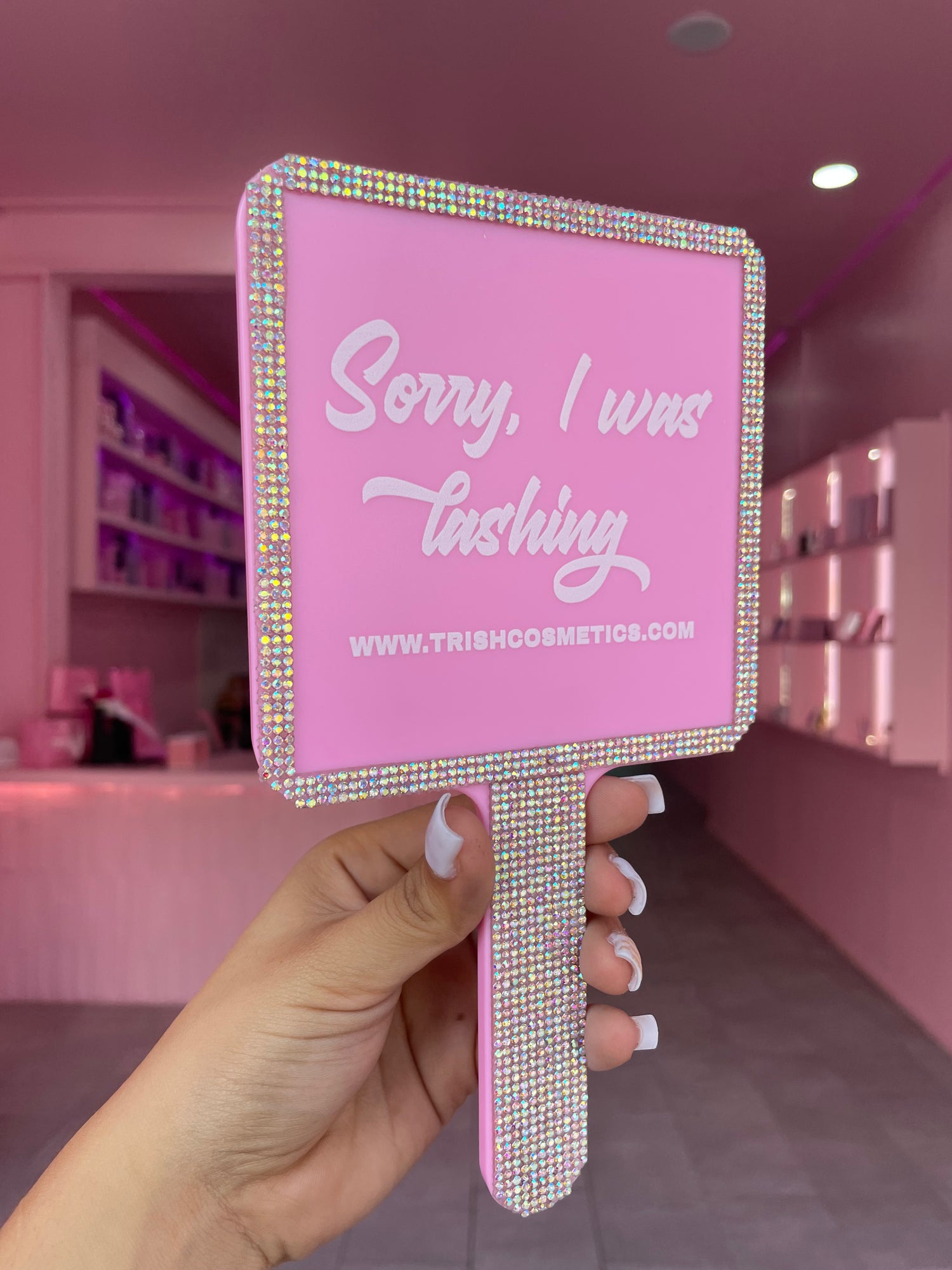 “Sorry, I was lashing” mirror “Sorry, I was lashing” mirror