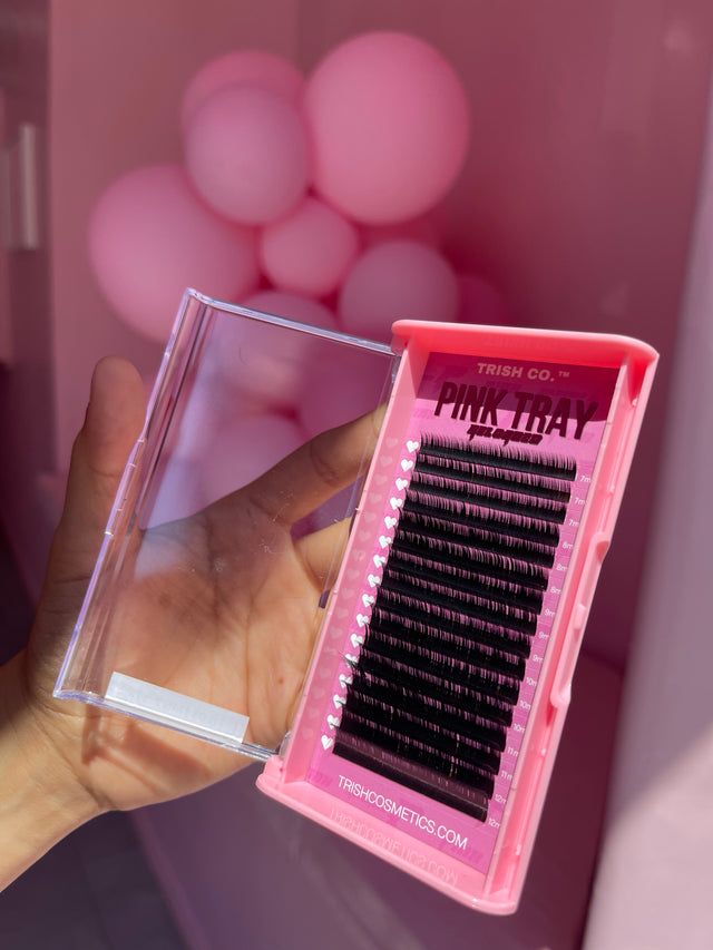 Front view of Pink Trays RELOADED ⚡️ J Curl .05 MIX 7–12mm bottom lash tray – 16 rows of fluffy lashes in pink packaging