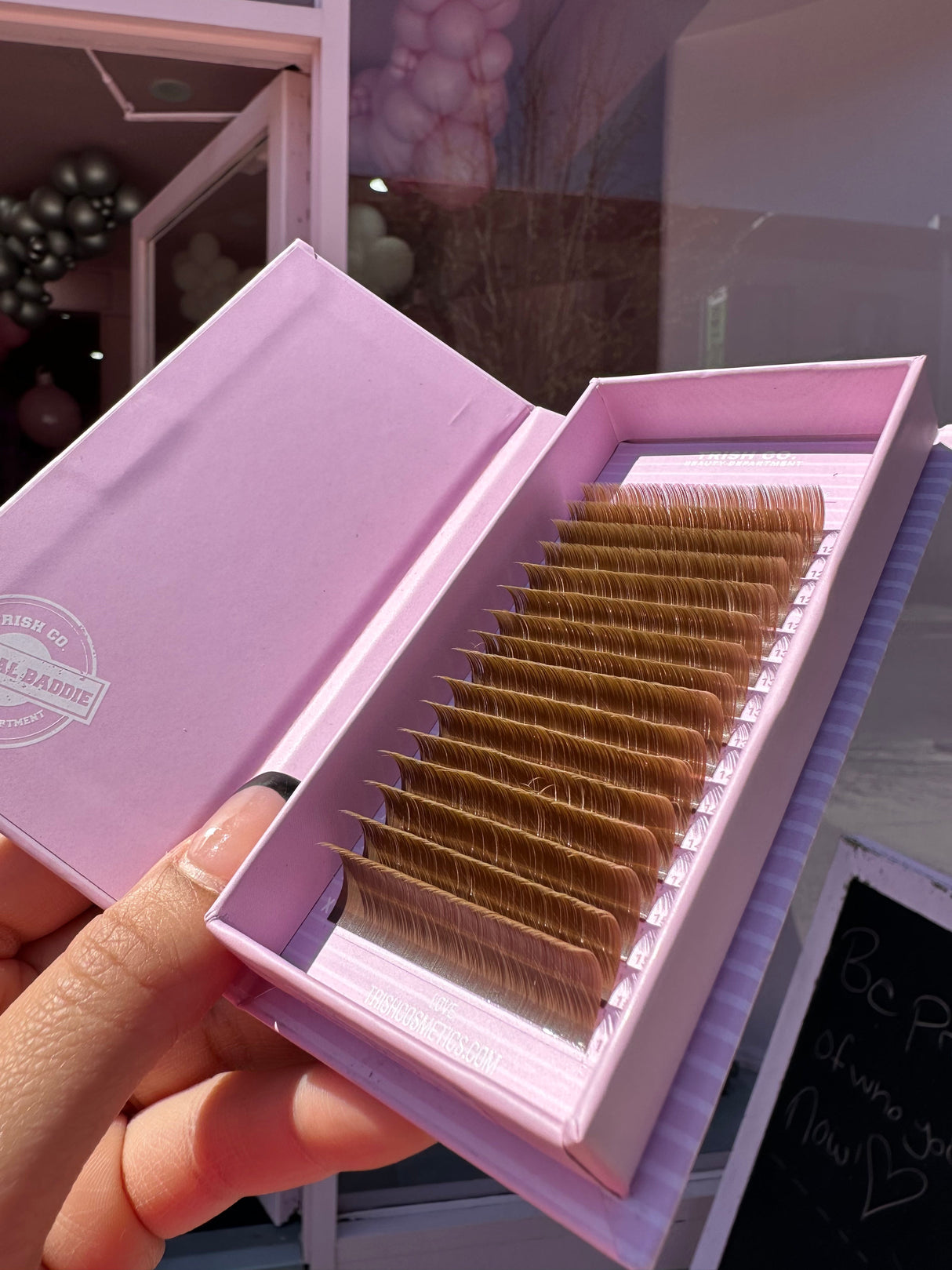 Classic Brown Flat Lashes – 0.15 C/CC/D Curl MIX | Trish Co Classic Brown Flat Lashes – 0.15 C/CC/D Curl MIX | Trish Co