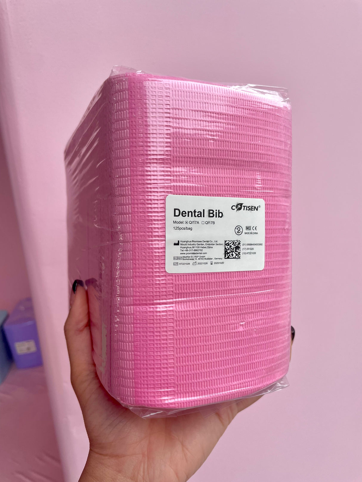 Lash Dental Bibs – 125 pcs Disposable Station Covers | Trish Co Lash Dental Bibs – 125 pcs Disposable Station Covers | Trish Co