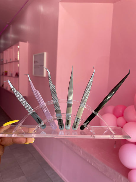 Acrylic tweezer stand