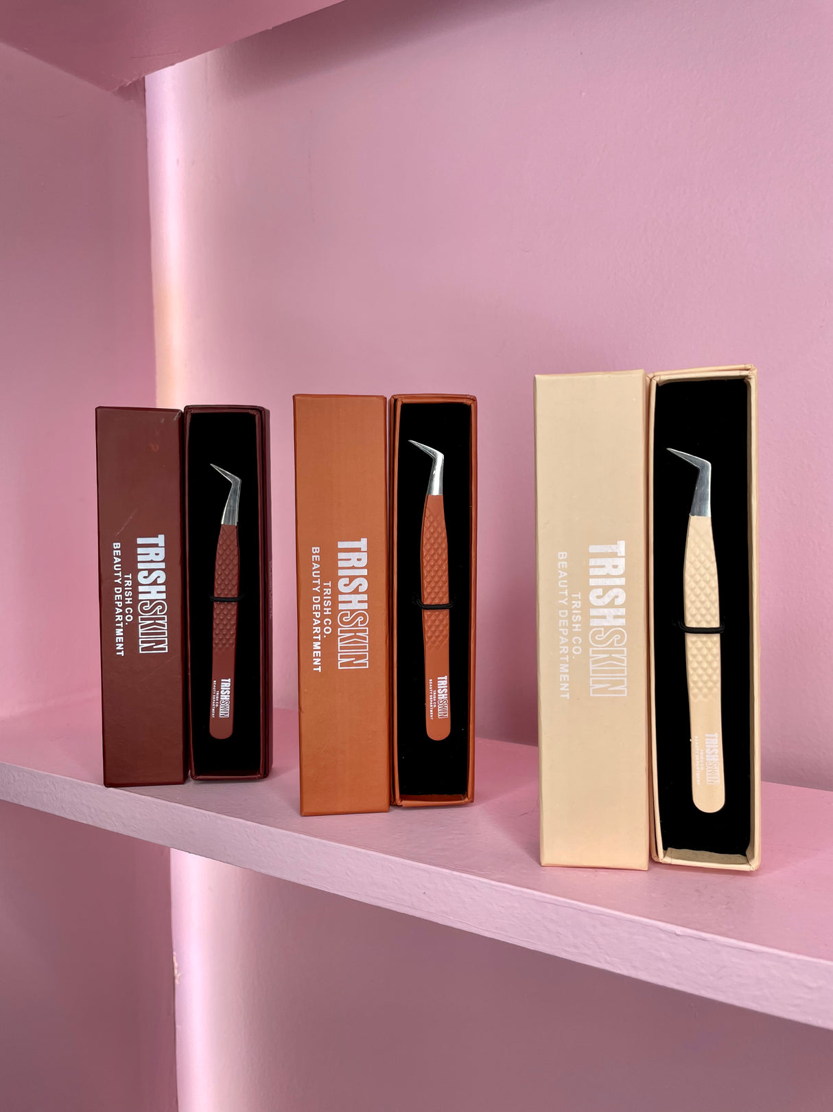TRISHSKIN 65° Long Boot Diamond Dust Tweezer – 3 Shades | Trish Co TRISHSKIN 65° Long Boot Diamond Dust Tweezer – 3 Shades | Trish Co