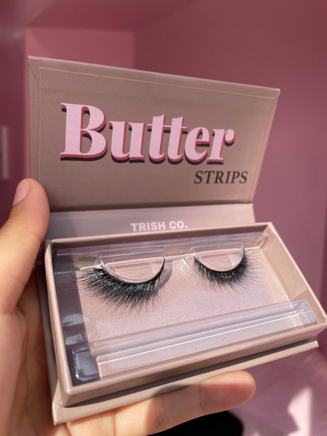 BUTTER Strip Lash Style 7 – ultra-lightweight strip lashes with a fluttery, textured finish