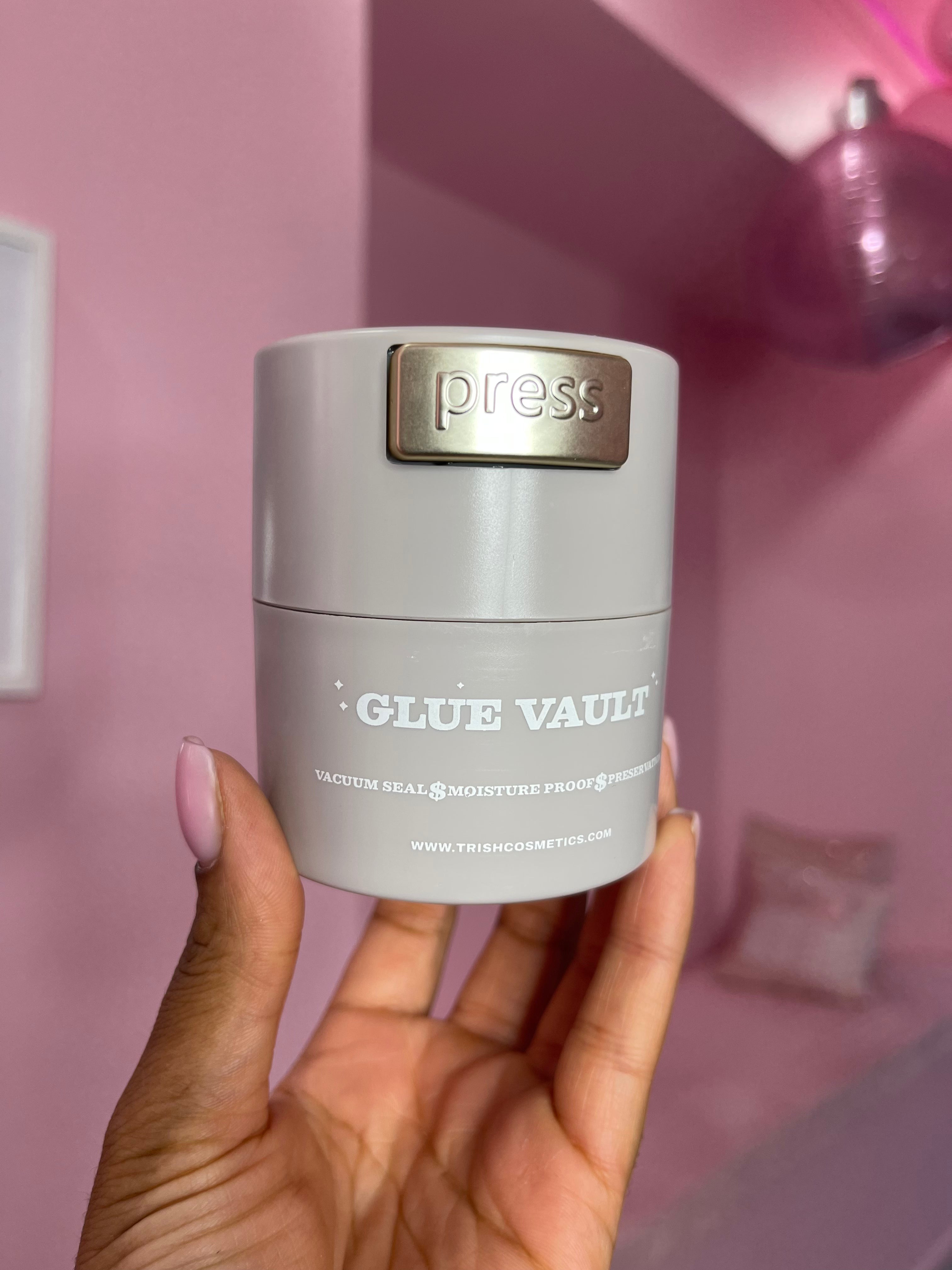 Glue vault storage container
